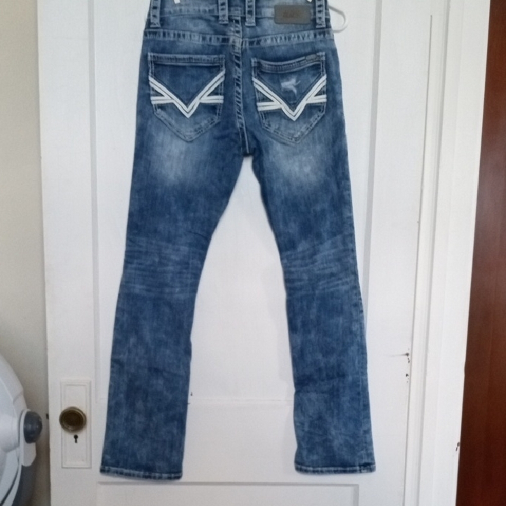Buckle "Black" Fit #3 Bootcut Blue Jeans withFactory Distressing  30R (30x30)